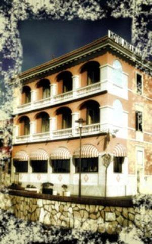 Hotel Miramare Ladispoli Extérieur photo