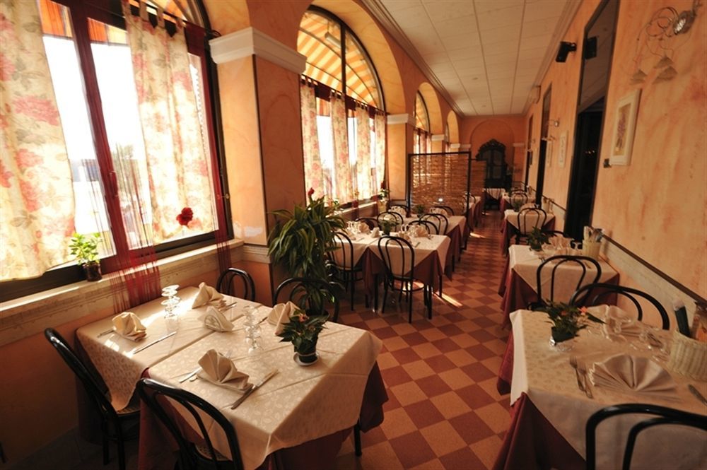 Hotel Miramare Ladispoli Extérieur photo